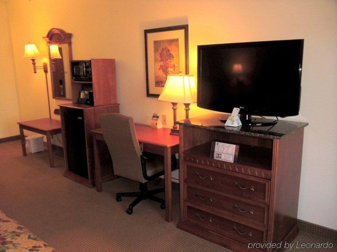 Best Western Plus Midwest City Inn & Suites Ngoại thất bức ảnh
